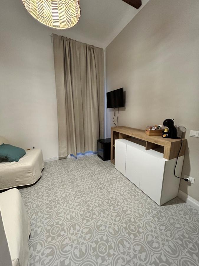 Casa La Cava Bed & Breakfast Taranto Exterior photo